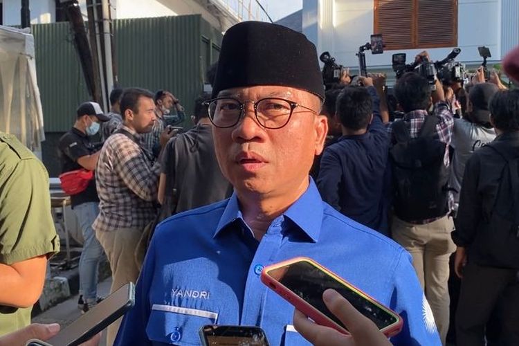 Wakil Ketua Umum PAN Yandri Susanto ditemui di Jalan Kertanegara, Jakarta Selatan, Sabtu (8/4/2023). 