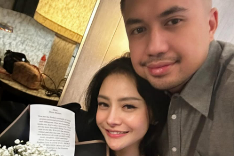 Kisah Cinta Mawar AFI, Kini Bersama Kevin Wazeng
