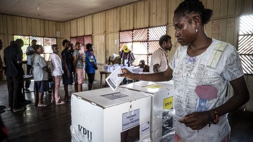 Pemilu 2024: Pembuktian Lembaga Survei