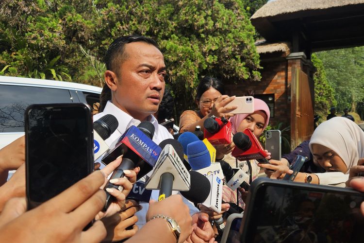 Prabowo Rapat Bersama Menhaj hingga Mendikti di Hambalang, Bahas Apa?
