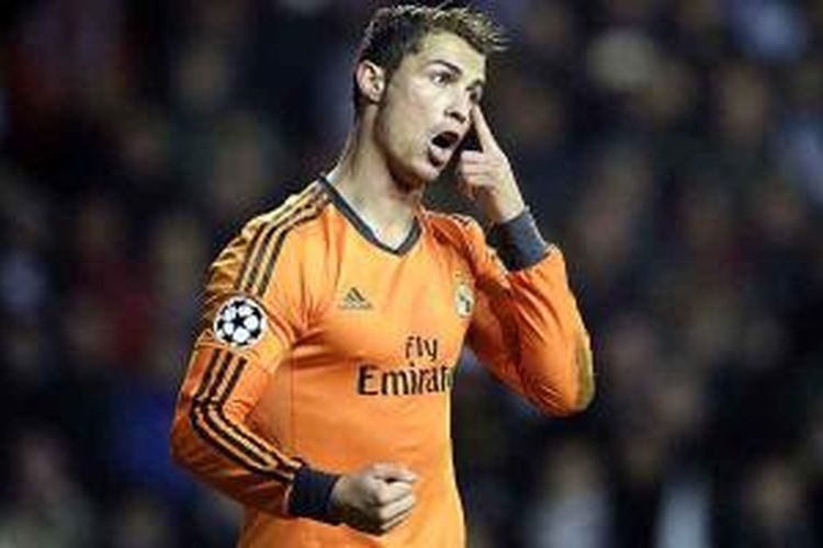 Reaksi Cristiano Ronaldo saat Real Madrid melawan Kopenhagen di matchday keenam penyisihan Grup B Liga Champions, Selasa (10/12/2013).