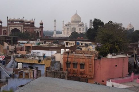 Sepasang Turis Swis Diserang di Dekat Taj Mahal, Menlu India Bersuara