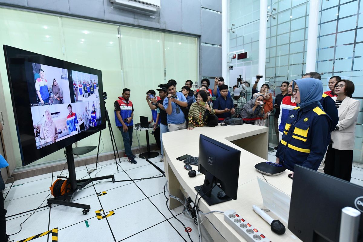 Pertamina Group yang diwakili oleh Direktur Infrastruktur dan Teknologi PT Perusahaan Gas Negara (PGN) Harry Budi Sidharta bersama Kepala BPH Migas Erika Retnowati turun langsung memastikan kesiapan dan keamanan pasokan energi di Medan, Minggu (23/3/2025).