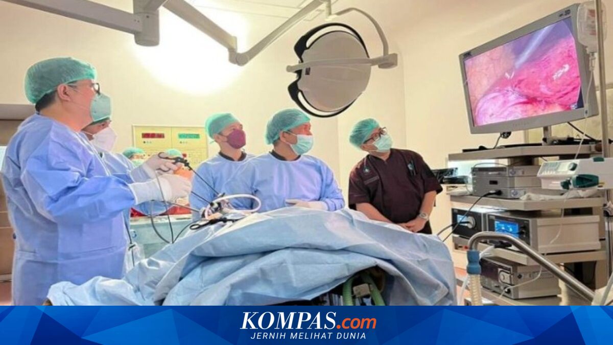 Ketua DPRD Sulut Pimpin Operasi Batu Empedu Lansia 70 Tahun di RSUD ...