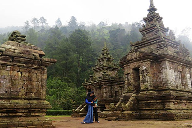 Candi Gedong III di Kompleks Candi Gedong Songo, Bandungan, Semarang