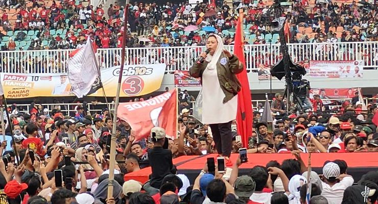 Sindir soal Bansos, Yenny Wahid: Masa Uang Rakyat Diberikan ke Rakyat Dibilang dari Pejabat