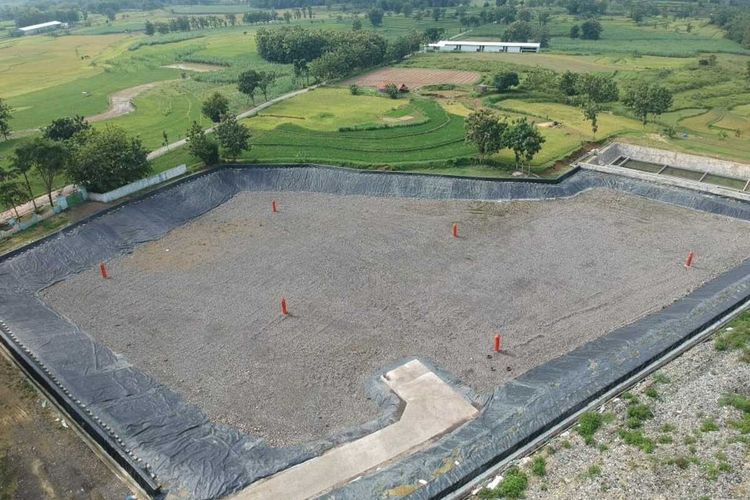 Pembangunan TPA Temurejo yang menerapkan sistem sanitary landfill di Blora, Kamis (10/3/2022)