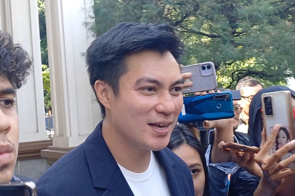 Baim Wong di Pengadilan Agama (PA) Jakarta Selatan, Rabu (20/11/2024). 