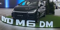Harga M6 DM Bocor di Medsos, BYD Sebut Masih Estimasi