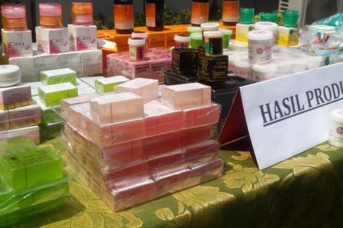 Masyarakat Kelas Bawah Jadi Konsumen Produk Kosmetik Palsu