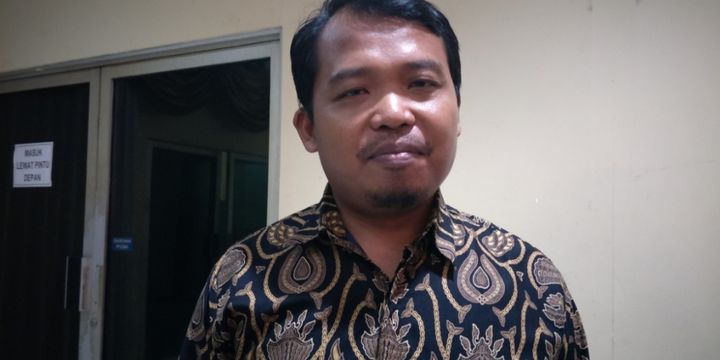 Ketua Komisi Perlindungan Anak Indonesia (KPAI) Susanto hari ini, Kamis (24/5/2018) dipanggil ke Polda Metro Jaya untuk dimintai pertimbangannya sebagai saksi kasus penghinaan Presiden Joko Widodo (Jokowi) yang dilakukan oleh RJ alias S (16) melalui sebuah video yang kemudian menjadi viral di media sosial.