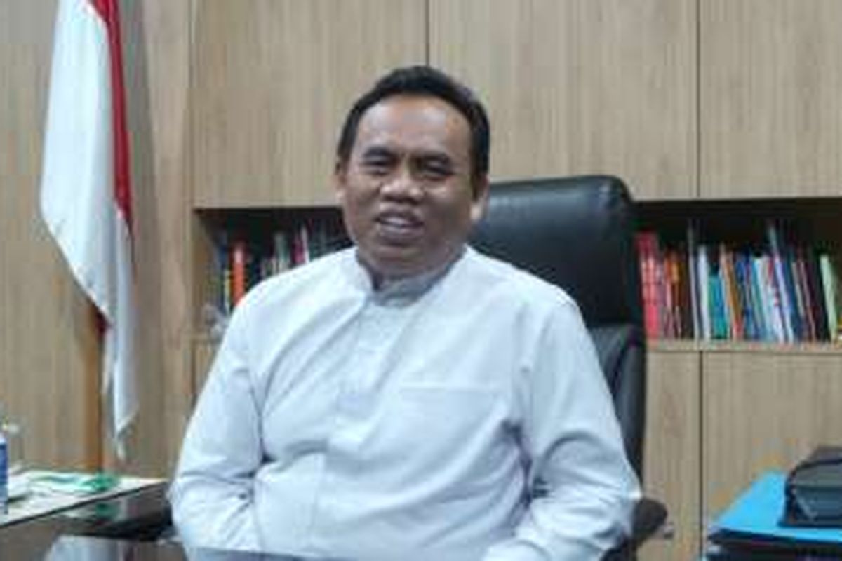 Sekretaris Daerah (Sekda) DKI Jakarta Saefullah saat ditemui wartawan di ruang kerjanya di Balai Kota, Kamis (28/4/2016).