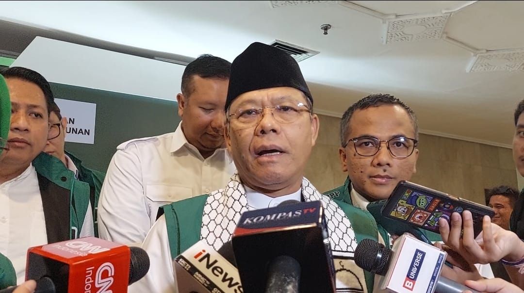 Plt Ketum PPP Akan Pecat Kader yang Dukung Prabowo-Gibran