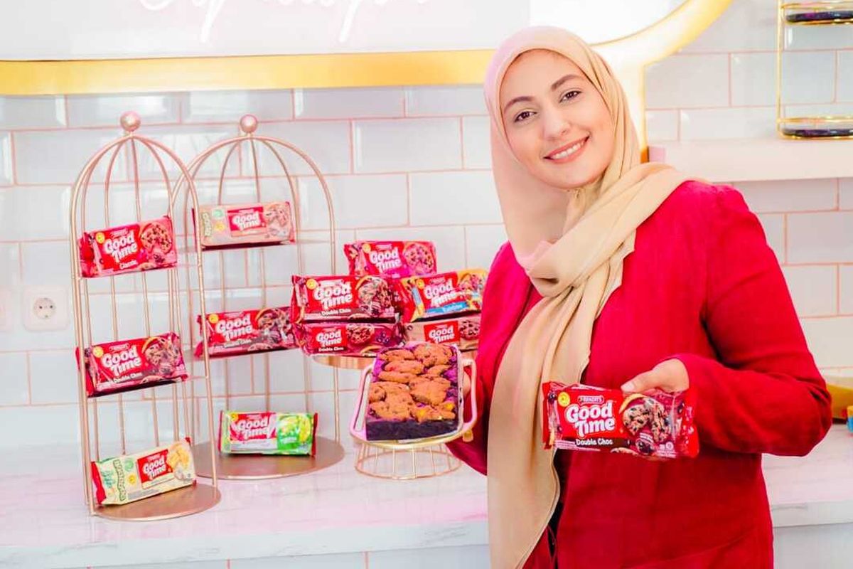 Najla Farid Bisyir, pemilik brand dessert box Bittersweet by Najla.