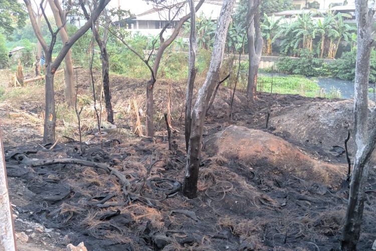 Lokasi kebakaran di Jalan Daan Mogot KM 22, Tangerang, Minggu (10/11/2019)