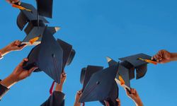 Syarat Daftar Beasiswa Paragon Scholarship 2025, Ada Uang Kuliah Rp 6,25 Juta