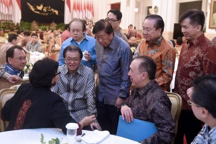 Menteri Keuangan Sri Mulyani berbincang dengan para konglomerat Indonesia