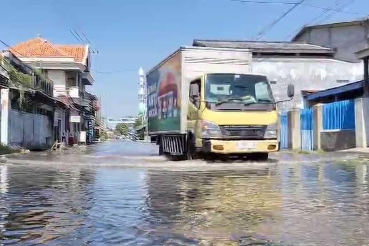 Bankir rob melanda di sejumlah kamlung di wilayah pesisir Kabupaten dan Kota Pasuruan, Selasa (29/04/2025) 