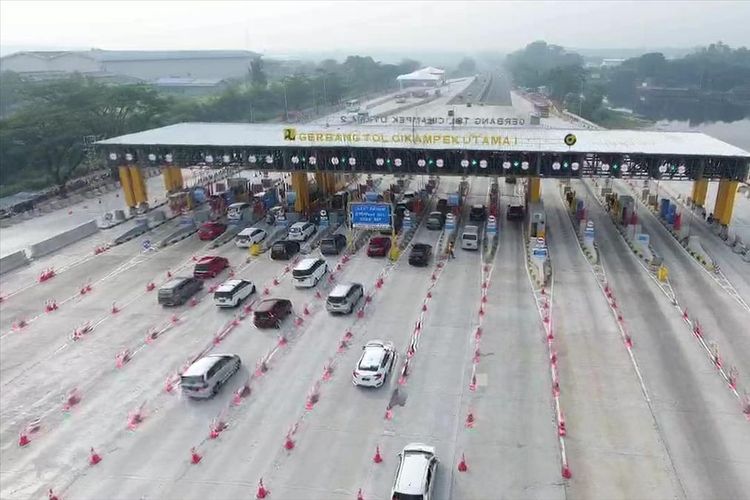 Gerbang Tol Cikampek Utama, Selasa (4/6/2019).