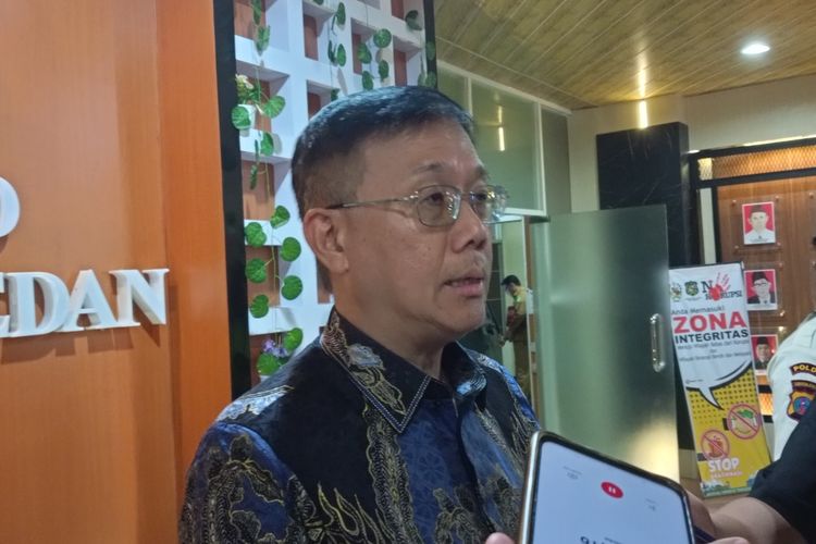 Ketua DPC PDI-P Kota Medan Hasyim saat ditemui di Gedung DPRD Kota Medan, Selasa (14/11/2023). Hasyim menjelaskan alasan usulan pemecatan Bobby Nasution sebagai kader PDI-P.