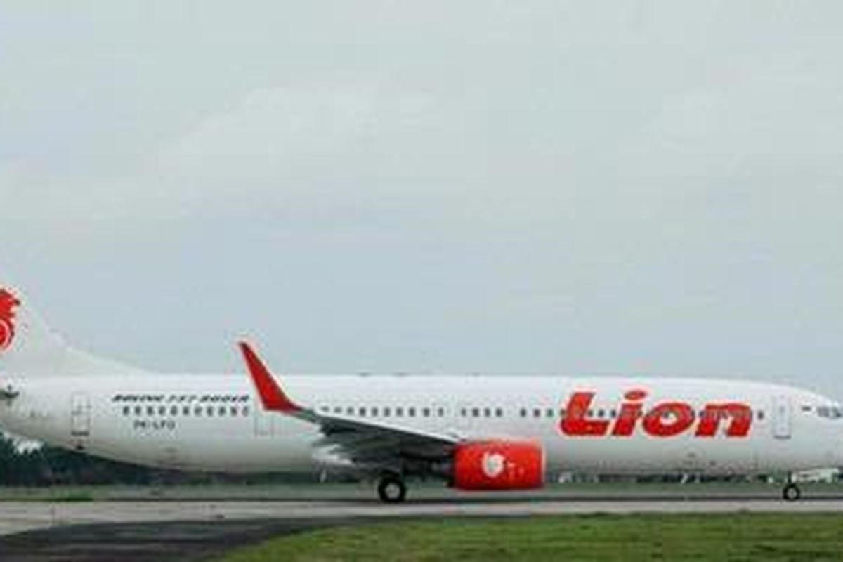 Ilustrasi. Pesawat Boeing 737-900ER milik maskapai penerbangan Lion Air.