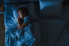 Lebih Sulit Tidur Dibanding Wanita, Ini 3 Efek Begadang bagi Pria