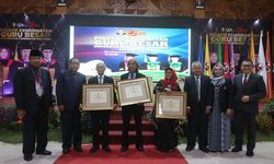 3 Guru Besar UPI Sampaikan Pidato Kehormatan, Bahas Strategi Otonomi Belajar Bahasa hingga Kesehatan Mental Remaja