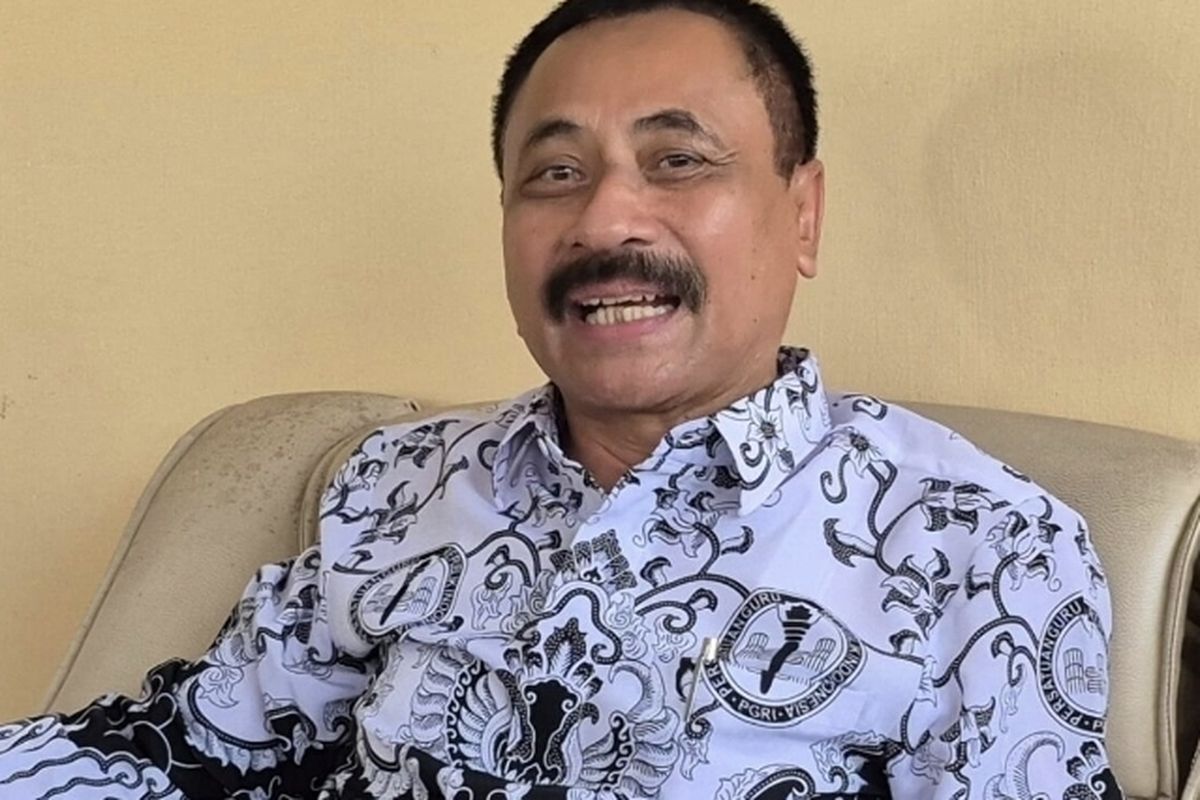Ketua PGRI Kabupaten Purworejo, Jawa Tengah, Irianto Gunawan