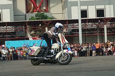 Aksi Keren Polwan di Atas Moge BMW dan Harley