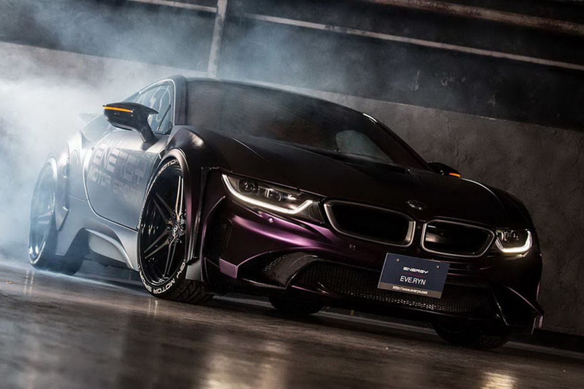 BMW i8 Dark Knight