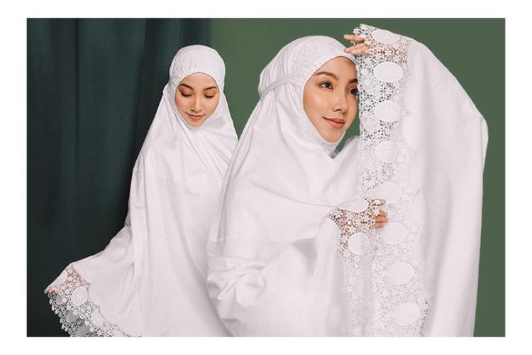 Siti Khadijah, fesyen muslim premium yang mengutamakan kualitas, kenyamanan, dan syariat Islam. 
