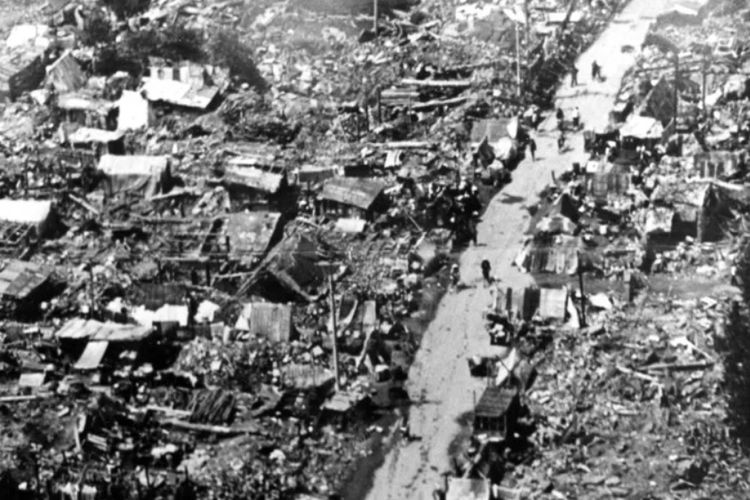 ILUSTRASI: Gempa besar melanda Tangshan, China pada Juli 1976 ini tercatat sebagai salah satu bencana mematikan di era modern.