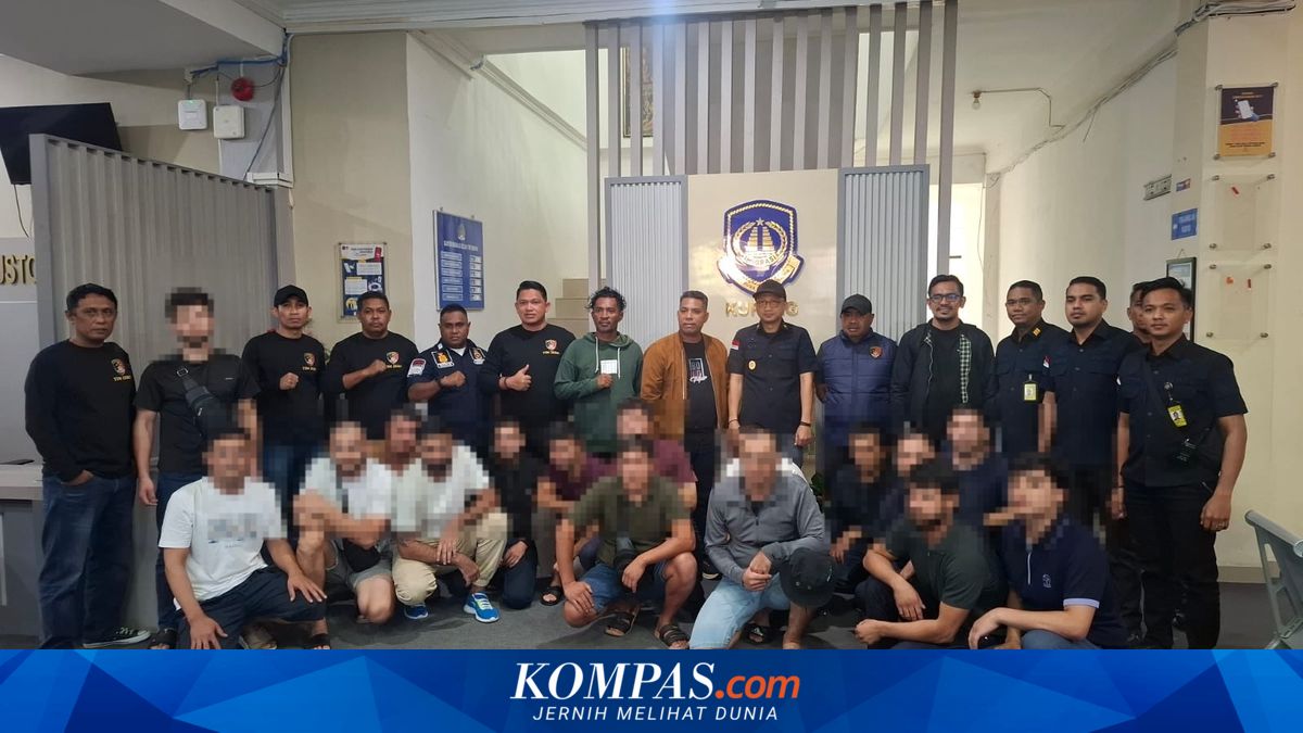 16 Warga Negara Uzbekistan Terdampar di Alor NTT