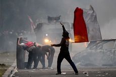 Jelang Libur Natal-Tahun Baru, Lalin di Tol Arah Cikampek Padat Malam Ini