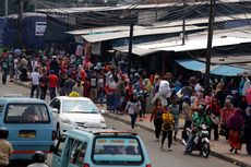 Satpol PP: Kami Bukan Larang Orang Jualan, Hanya Tertibkan...