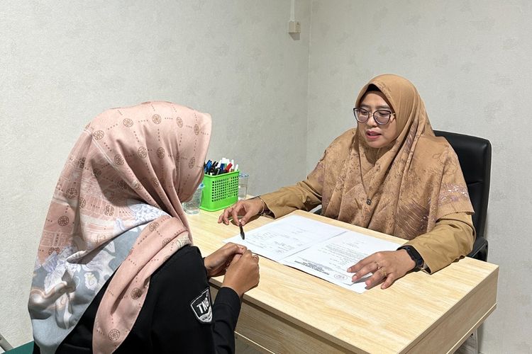 Pemerintah Kota (Pemkot) Tangerang melalui Pusat Pembelajaran Keluarga (Puspaga) menyediakan layanan psikologi gratis untuk warga Kota Tangerang.
