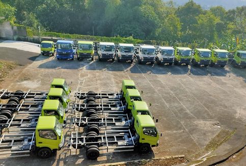 Indomobil Bawa Merek Truk China, Ini Respon Hino