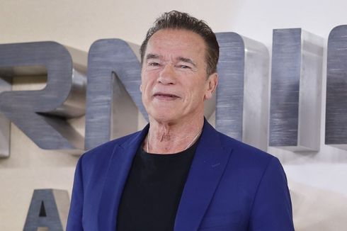 [KLARIFIKASI] Arnold Schwarzenegger Tidur di Pinggir Jalan, Bukan karena Ditolak Hotel