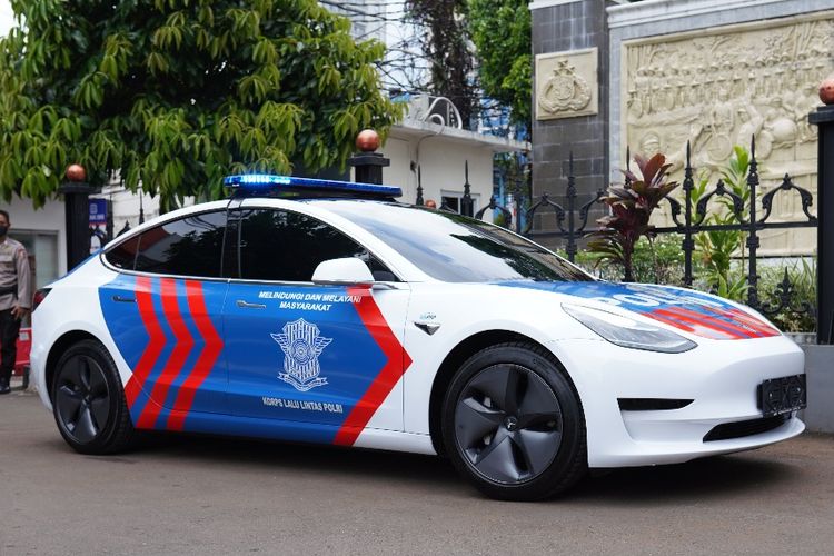 Ilustrasi mobil patroli polisi.