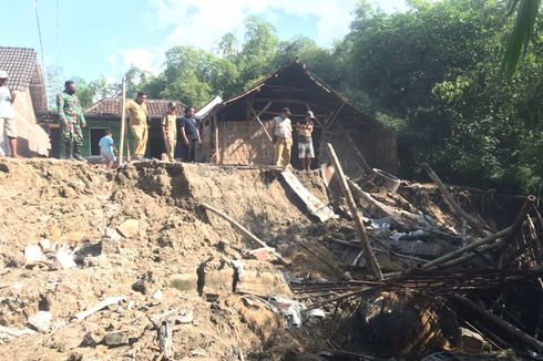 Tanah Longsor di Lamongan, 2 Rumah Hanyut, 1 Rusak Parah