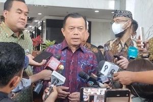 Gubernur Jambi Dilaporkan ke KPK atas Dugaan Korupsi Proyek Stadion