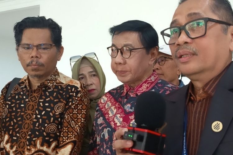 Sidang Gugatan Legalisir Ijazah Jokowi Ditunda 2 Pekan, KPU Pelajari Berkas Perbaikan