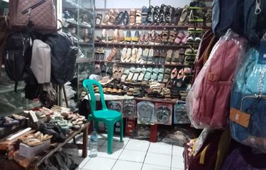 Kisah Pedagang Baju di Bandung "Babak Belur" oleh "Marketplace ...