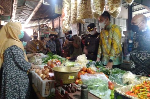 H-10 Lebaran, Harga Daging Ayam Potong di Pasar Tradisional Kendal Naik