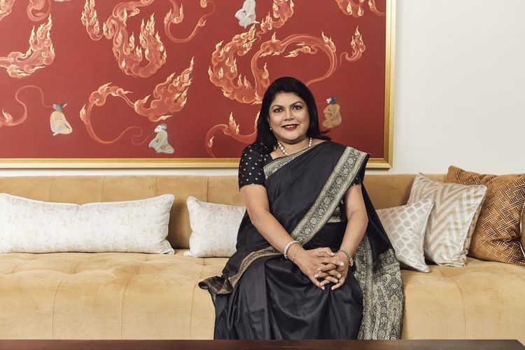 Pendiri start up kecantikan asal India, Falguni Nayar masuk dalam daftar orang terkaya di dunia berdasarkan Bloomberg Billionaire Index.