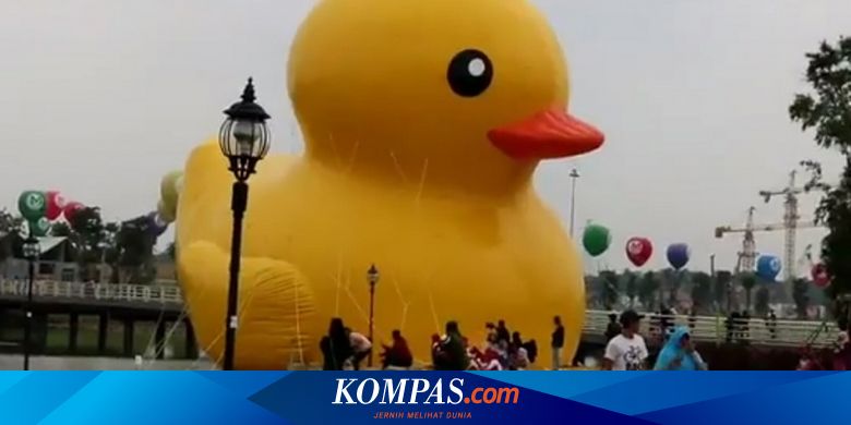 Bebek Kuning Raksasa Ini Ikon Baru Meikarta Halaman All Kompas Com