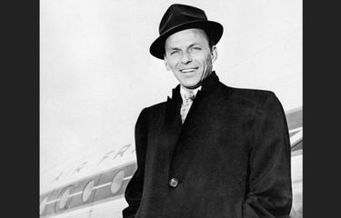 Penyanyi legendaris, Frank Sinatra pada tahun 1968.