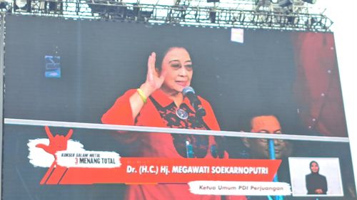 Megawati: Hei Polisi, Hei Tentara, Jangan Intimidasi Rakyatku!