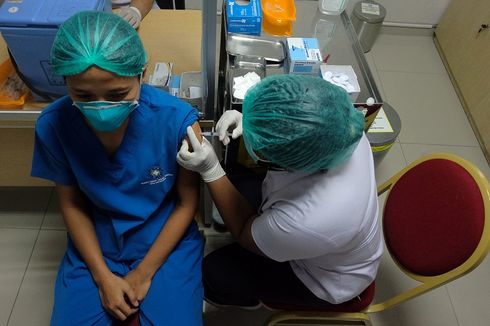 Masih Fokus Kejar Target, Pemkot Tangsel Belum Mulai Vaksinasi Booster untuk Nakes