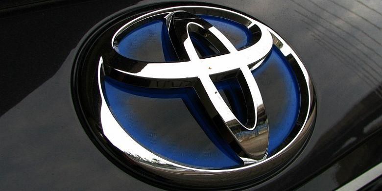 Ilustrasi logo Toyota.